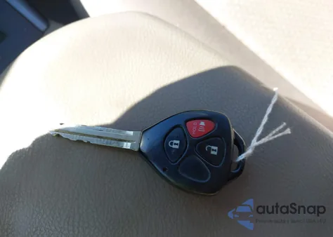 2007 Toyota Rav4 from USA, damaged, VIN JTMBD33V775089374